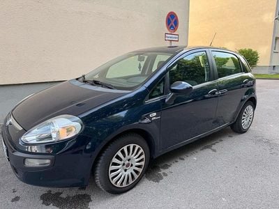 Second-hand Fiat Punto Evo 68 CP (50 kW) 2010 Albastru Hatchback