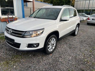 Gebraucht VW Tiguan Sportline 122 PS (89 kW) 2012 Weiß SUV