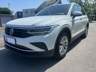 Gebraucht VW Tiguan Active 150 PS (110 kW) 2021 Silber SUV