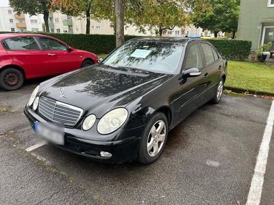 Mercedes E220