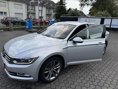 Gebraucht VW Passat Highline 190 PS (139 kW) 2018 Silber Limousine