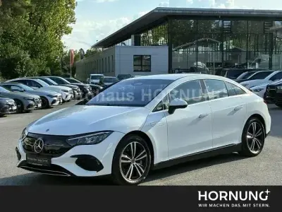 Gebraucht Mercedes EQE300 180 kW (245 PS) 2024 Weiss Limousine