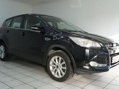 Gebraucht Ford Kuga Titanium 150 PS (110 kW) 2015 Schwarz SUV