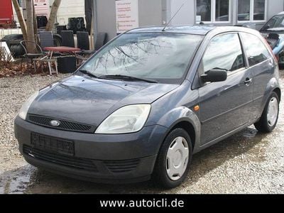 Gebraucht Ford Fiesta Ambiente 60 PS (44 kW) 2003 Grau Kleinwagen