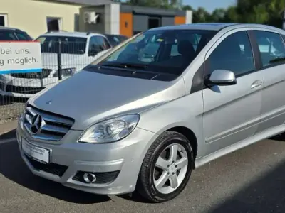 Gebraucht Mercedes B200 136 PS (100 kW) 2008 Polarsilber  metalliclack Van / Kleinbus