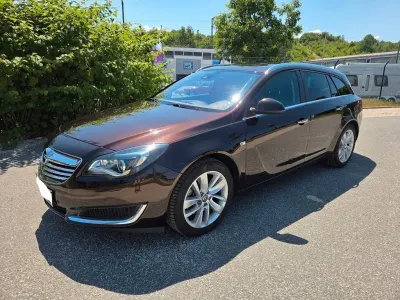 Gebraucht Opel Insignia 170 PS (125 kW) 2014 Braun Kombi