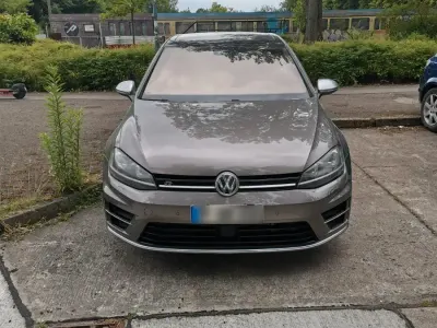 Gebraucht VW Golf VII R 370 PS (272 kW) 2014 Grau Limousine