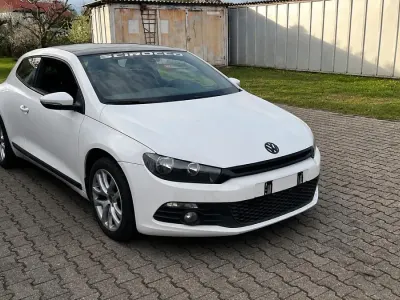 Gebraucht VW Scirocco 160 PS (117 kW) 2008 Weiß Coupé