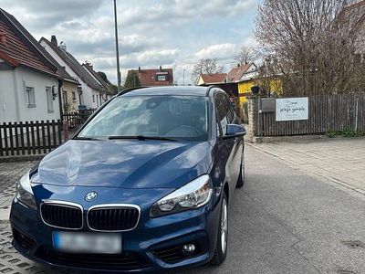Gebraucht BMW 216 116 PS (85 kW) 2016 Blau Kombi