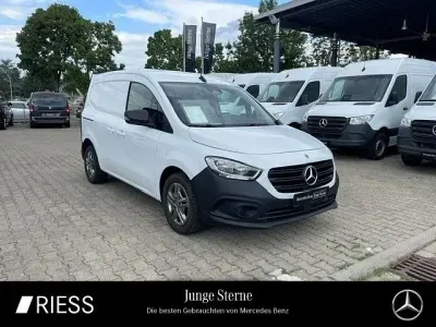 Gebraucht Mercedes Citan 112 116 PS (85 kW) 2022 Weiß Van / Kleinbus