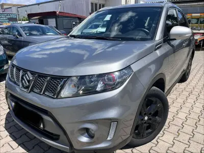 Gebraucht Suzuki Vitara Comfort 140 PS (102 kW) 2018 Grau SUV