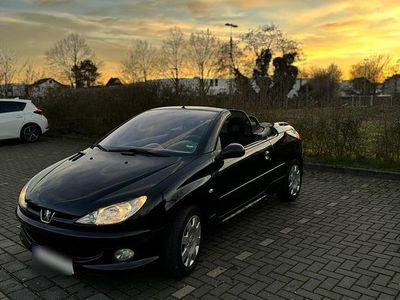 Gebraucht Peugeot 206 CC 109 PS (80 kW) 2006 Schwarz Cabrio