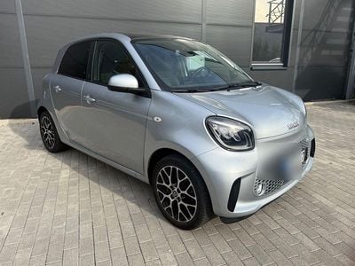 Gebraucht Smart ForFour Electric Drive 60 kW (82 PS) 2022 Silber Kleinwagen