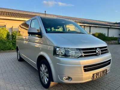Gebraucht VW Multivan Highline 179 PS (131 kW) 2013 Silber Van / Kleinbus