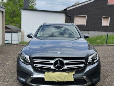 Mercedes GLC250