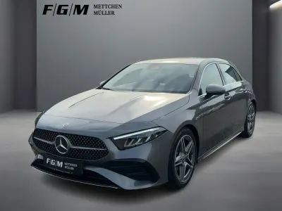 Gebraucht Mercedes A180 AMG line 136 PS (100 kW) 2025 Lack mountaingrau Limousine