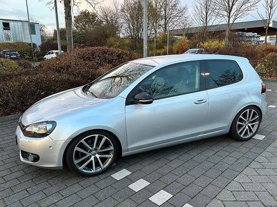 Gebraucht VW Golf VI Highline 160 PS (117 kW) 2008 Silber Kleinwagen