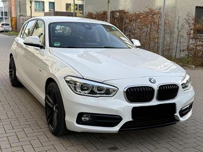Weiß Gebraucht 2017 BMW 120 Sport Line Kleinwagen | 17.999 € (Fairer Preis)