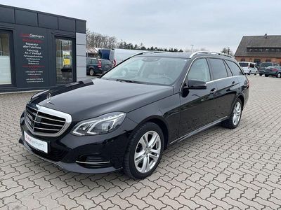 Gebraucht Mercedes E350 Elegance 258 PS (189 kW) 2016 Obsidianschwarz metallic Limousine