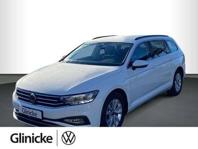 Gebraucht VW Passat Business 150 PS (110 kW) 2022 Weiß Kombi