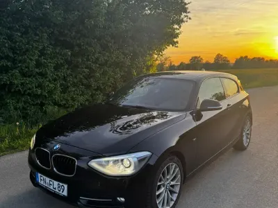 Gebraucht BMW 116 Sport Line 136 PS (100 kW) 2014 Schwarz Kleinwagen