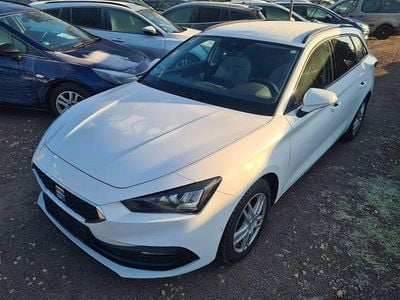 Weiß Gebraucht 2020 Seat Leon Kombi | 14.990 € (Fairer Preis)