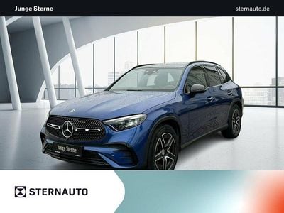 Gebraucht Mercedes GLC300 AMG line 269 PS (197 kW) 2024 Metalliclack spektralblau SUV
