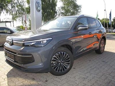 Gebraucht VW Tiguan Life 131 PS (96 kW) 2024 Grau SUV