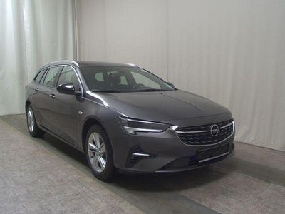 Usado Opel Insignia Elegance 174 HP (127 kW) 2022 Cinzento Carrinha
