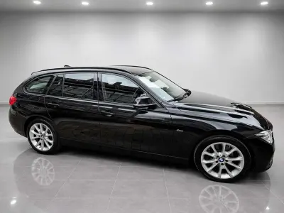 Używany BMW 330 Sport Line 258 KM (189 kW) 2018 Czarny Kombi