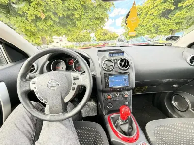 Gebraucht Nissan Qashqai 116 PS (85 kW) 2010 Orange SUV