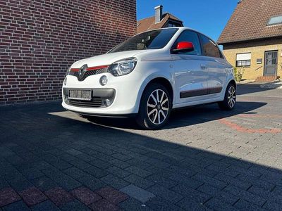 Second-hand Renault Twingo LIMITED 71 CP (52 kW) 2018 Alb Hatchback