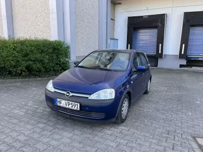 Używany Opel Corsa 75 KM (55 kW) 2002 Niebieski Hatchback
