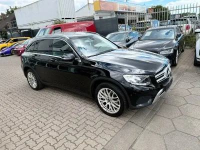 Gebraucht Mercedes GLC250 204 PS (150 kW) 2019 Schwarz SUV