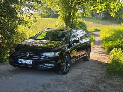 Gebraucht VW Passat Business 150 PS (110 kW) 2021 Schwarz Limousine