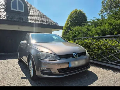 Gebraucht VW Golf VII Cup 86 PS (63 kW) 2014 Grau Limousine