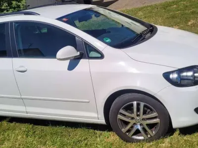Gebraucht VW Golf VI Comfortline 122 PS (89 kW) 2009 Weiß Kleinwagen