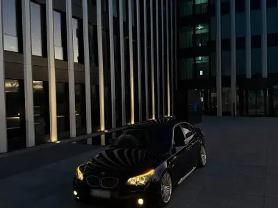 Gebraucht BMW 525 M Sport 197 PS (144 kW) 2008 Schwarz Limousine