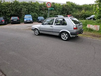 Gebraucht VW Golf II 70 PS (51 kW) 1991 Silber Kleinwagen