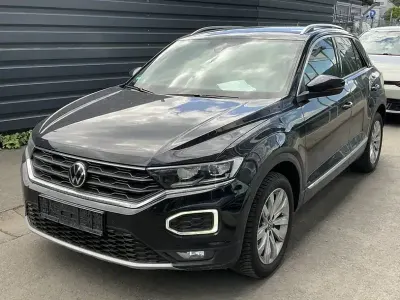 Gebraucht VW T-Roc Sport 150 PS (110 kW) 2022 Schwarz deep black perleffekt (metallic) SUV