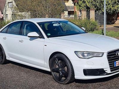 Gebraucht Audi A6 S-Line 218 PS (160 kW) 2015 Weiß Limousine
