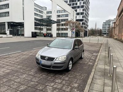 Usata VW Polo 60 CV (44 kW) 2007 Grigio Utilitaria