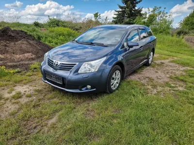 Gebraucht Toyota Avensis Executive 147 PS (108 kW) 2010 Schwarz Kombi