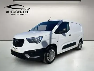 Occasion Opel Combo Edition 102 ch (75 kW) 2023 Blanc