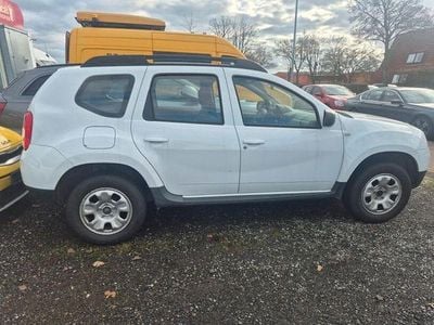 Gebraucht Dacia Duster Lauréate 105 PS (77 kW) 2011 Gletscherweiss SUV