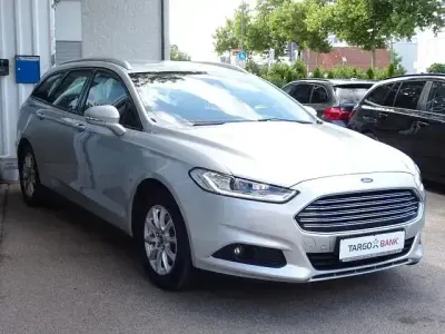 Gebraucht Ford Mondeo Trend 150 PS (110 kW) 2017 Silber Kombi