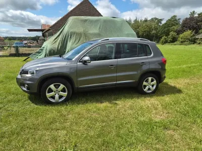 Gebraucht VW Tiguan Cup 140 PS (102 kW) 2014 Grau SUV
