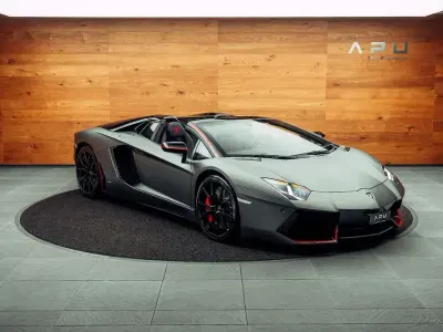 Gebraucht Lamborghini Aventador 700 PS (514 kW) 2016 Grau Cabrio