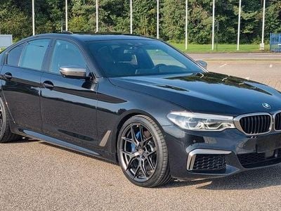 BMW M550