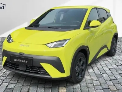 Neu BYD Dolphin Surf Comfort 114 kW (156 PS) 2026 Grün / limegreen Kleinwagen